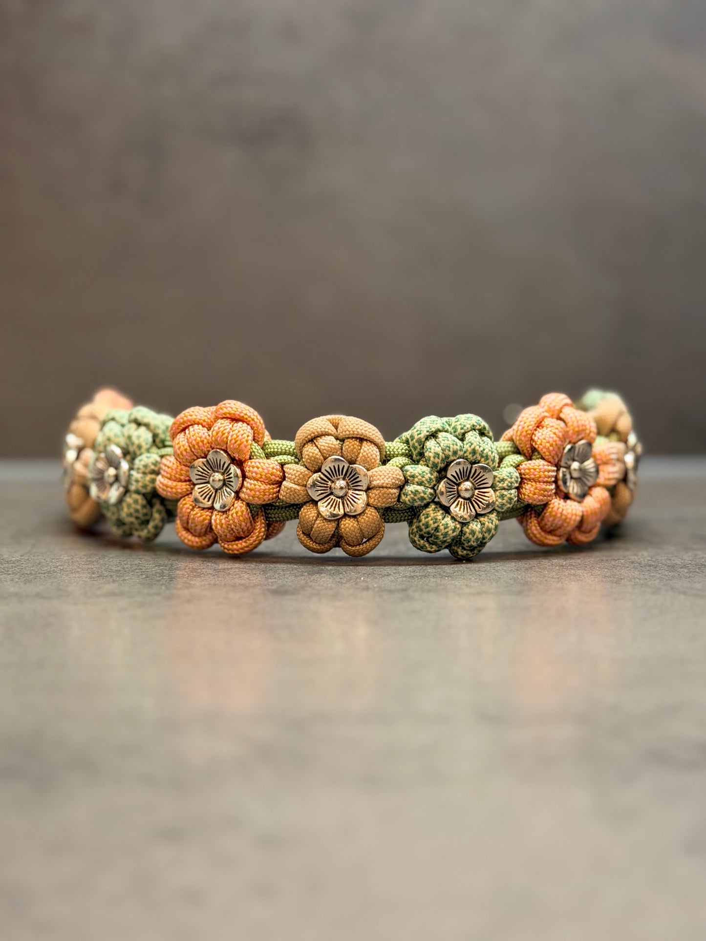 Blümchen Halsband individuell erstellen